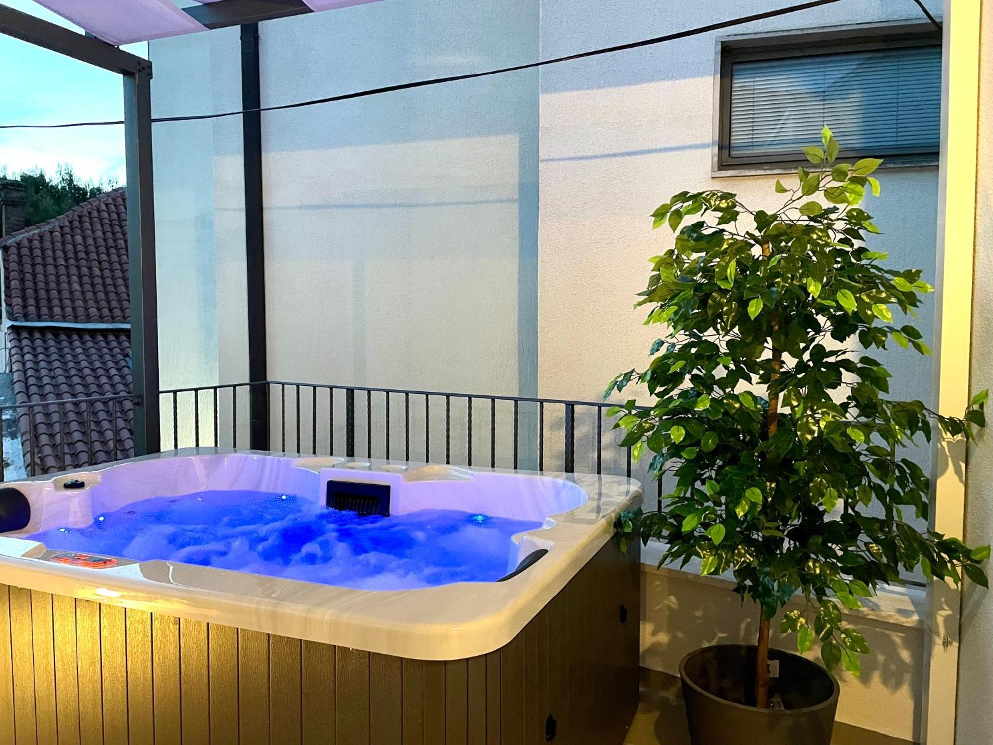 Jacuzzi Apartment Mickey Dubrovnik Bagian luar foto